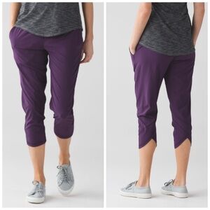 Lululemon Tranquil Crop Pants Deep Zinfandel Color FLAWED HEMLINE